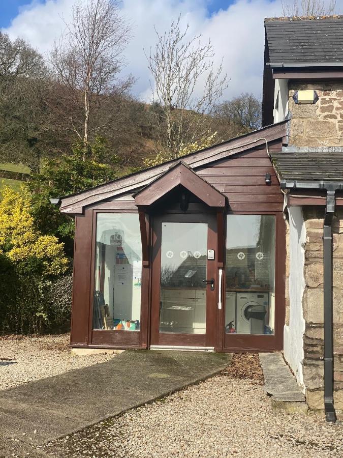 Upper Grippath Farm Holiday Cottages ニューポート エクステリア 写真