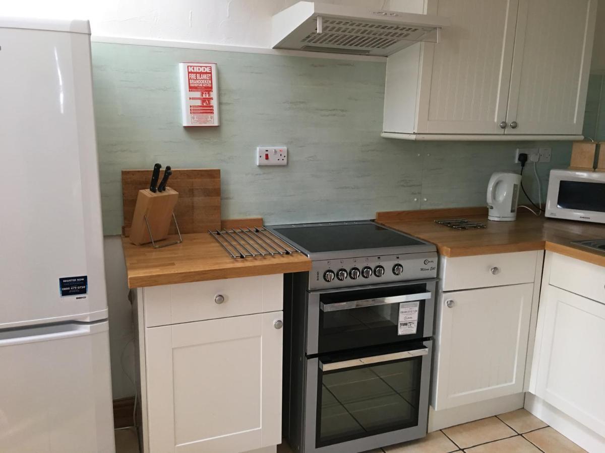 Upper Grippath Farm Holiday Cottages ニューポート エクステリア 写真
