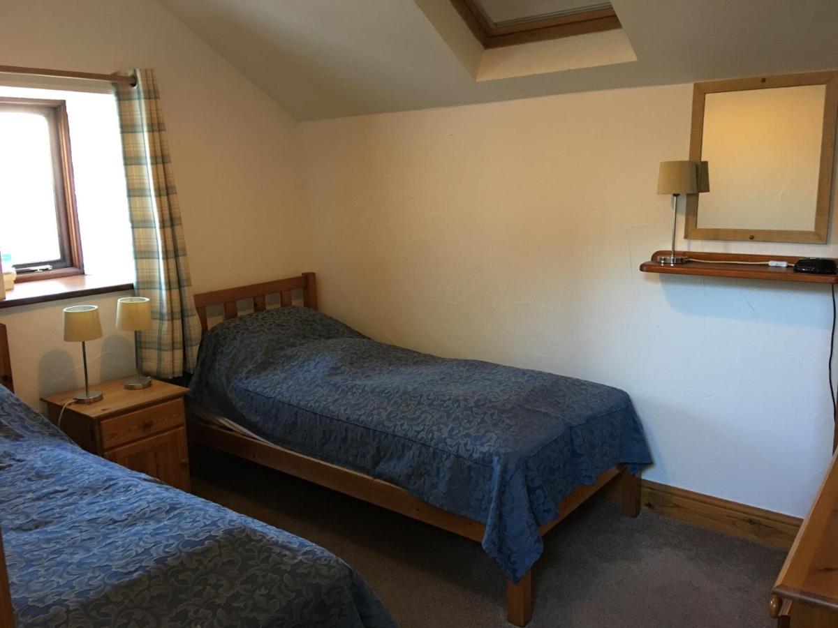 Upper Grippath Farm Holiday Cottages ニューポート エクステリア 写真