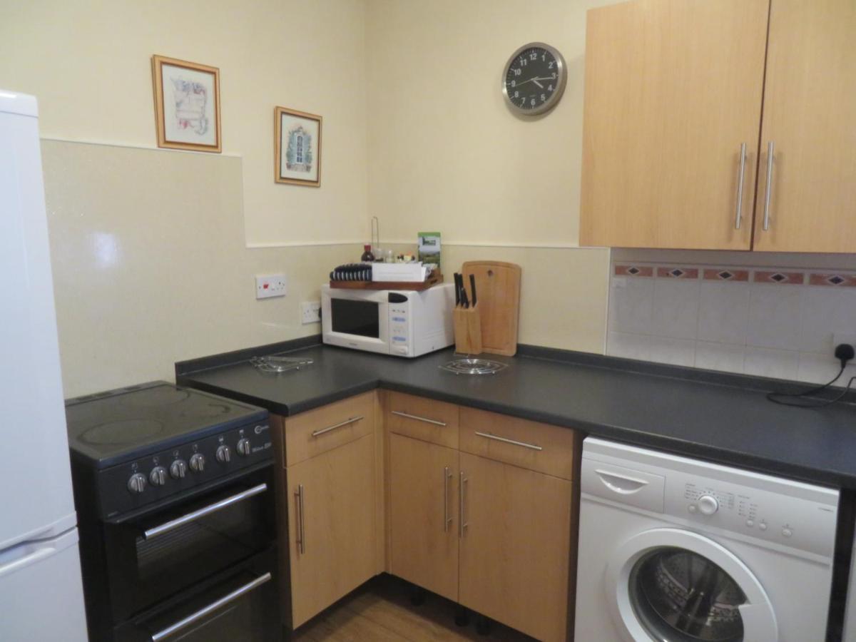 Upper Grippath Farm Holiday Cottages ニューポート エクステリア 写真